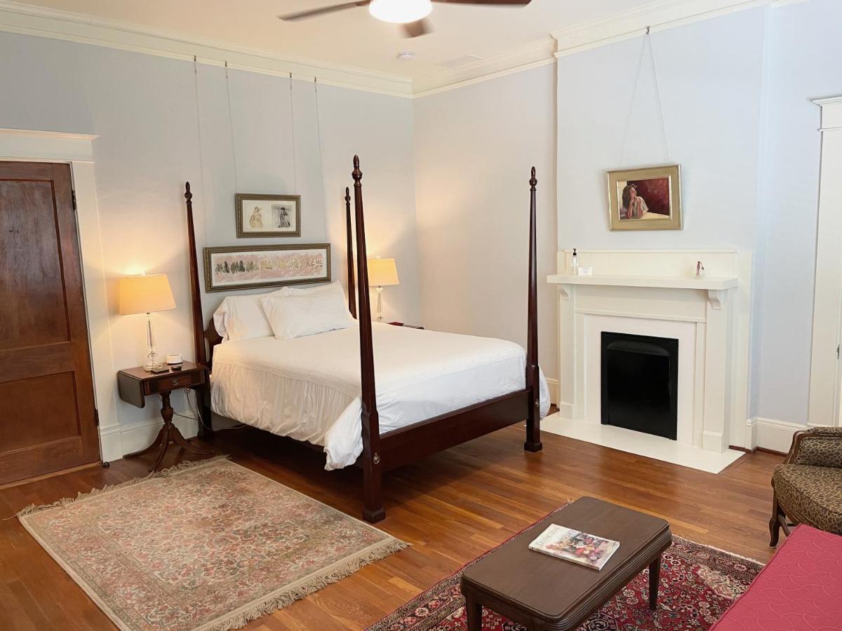 Gillen House Bed And Breakfast Maxeys 외부 사진