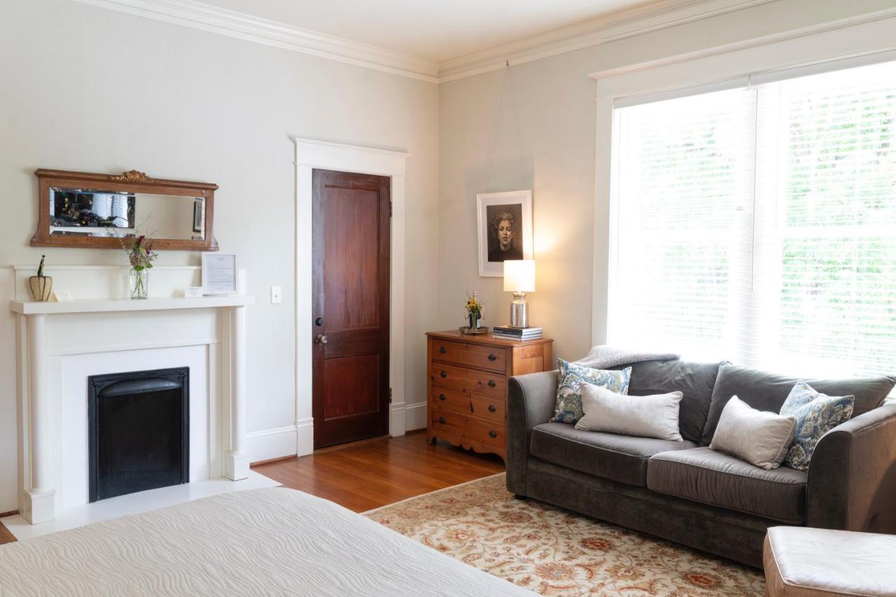 Gillen House Bed And Breakfast Maxeys 외부 사진
