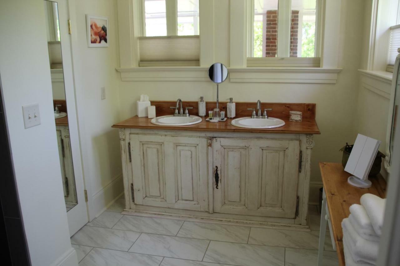 Gillen House Bed And Breakfast Maxeys 외부 사진